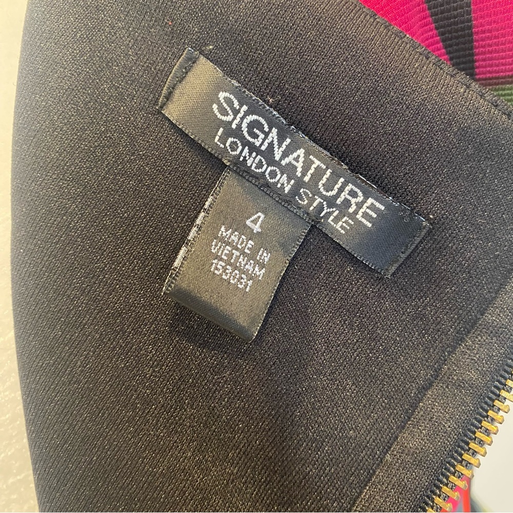 Signature London Style Print Sheath Dress 4 - Picture 13 of 16